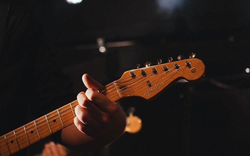 The 6 Best Guitar Tuning Machines Reviews ProMusicianLab